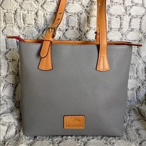 Dooney & Bourke bag